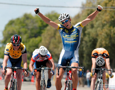Ben Jacques-Maynes, wins Collegiate National Criterium Championship. 2003. — AbbiOrca cycling race photography