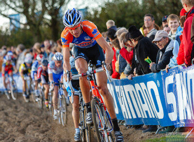 Ryan Trebon, Kona, ventures into the Dutch sand. Pijnacker, Netherlands. 2005 — AbbiOrca cycling race photography
